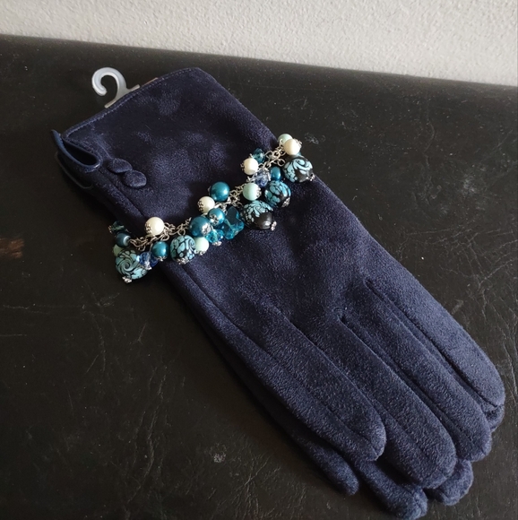 Beaded Bracelet - Picture 2 of 2